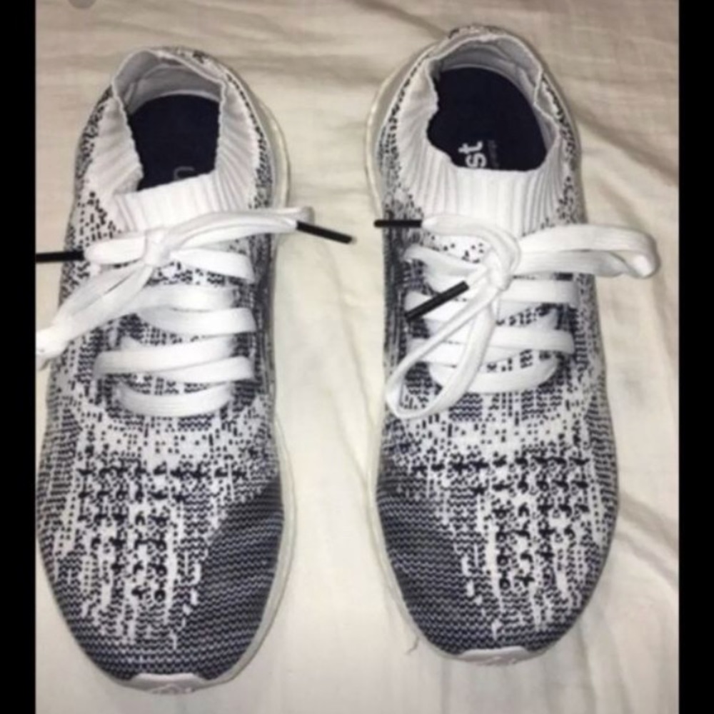 ULTRA BOOST UNCAGED